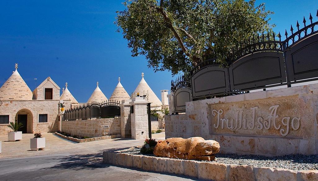 Trulli Isago Bed & Breakfast Locorotondo Exterior photo